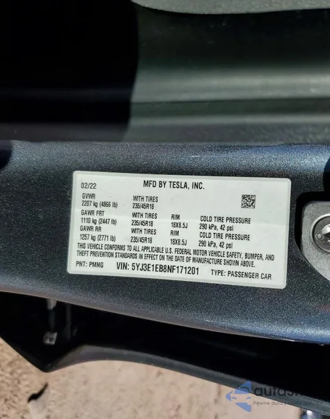 2022 Tesla Model 3 из США, поврежденный, VIN 5YJ3E1EB8NF171201